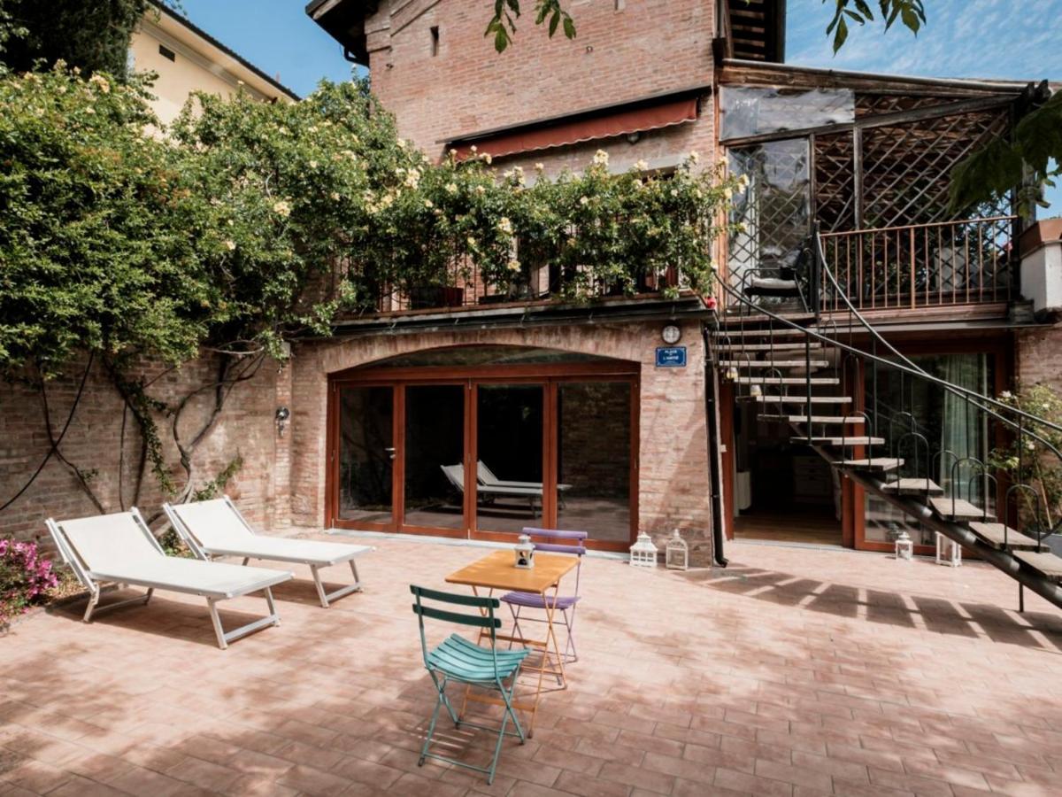 Accademia Al Colle Apartment Bologna Bagian luar foto