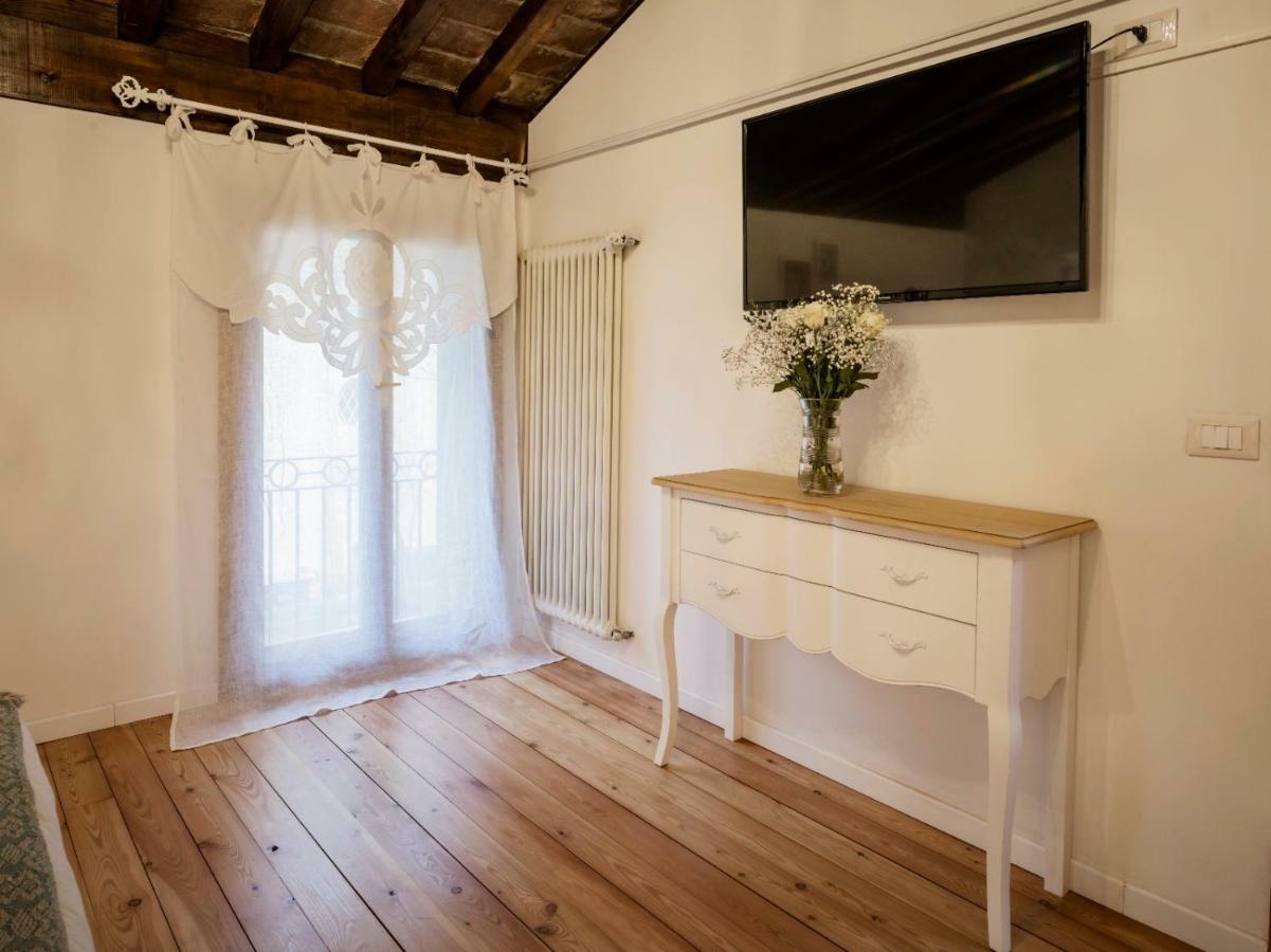 Accademia Al Colle Apartment Bologna Bagian luar foto