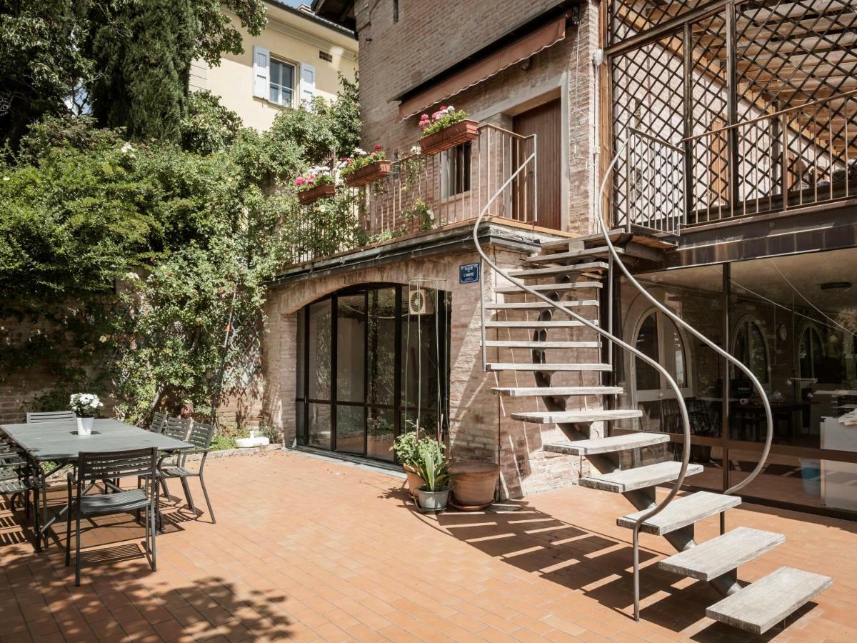 Accademia Al Colle Apartment Bologna Bagian luar foto