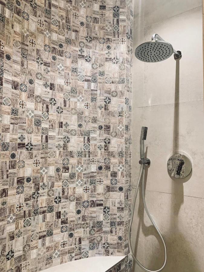 Accademia Al Colle Apartment Bologna Bagian luar foto