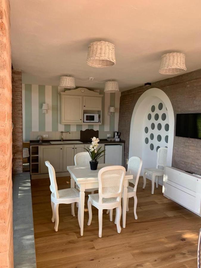 Accademia Al Colle Apartment Bologna Bagian luar foto