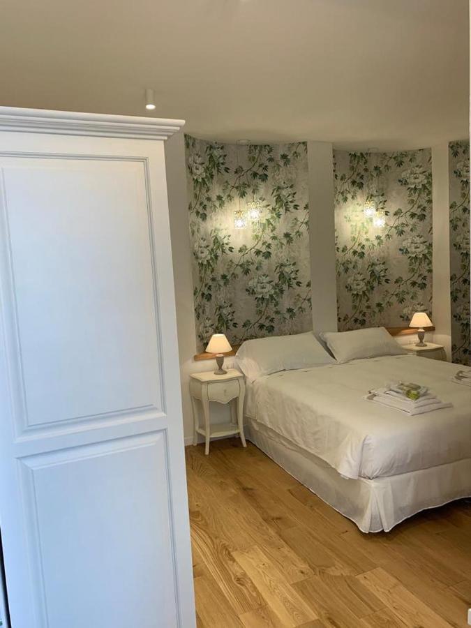Accademia Al Colle Apartment Bologna Bagian luar foto